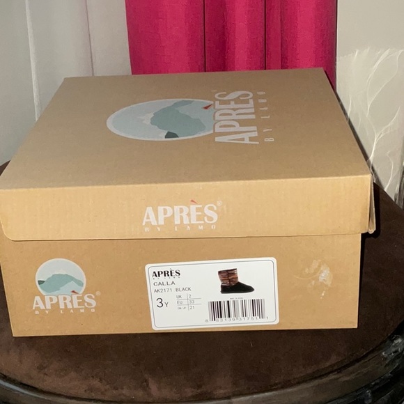 NWT Apres Calla Boots - Picture 2 of 6